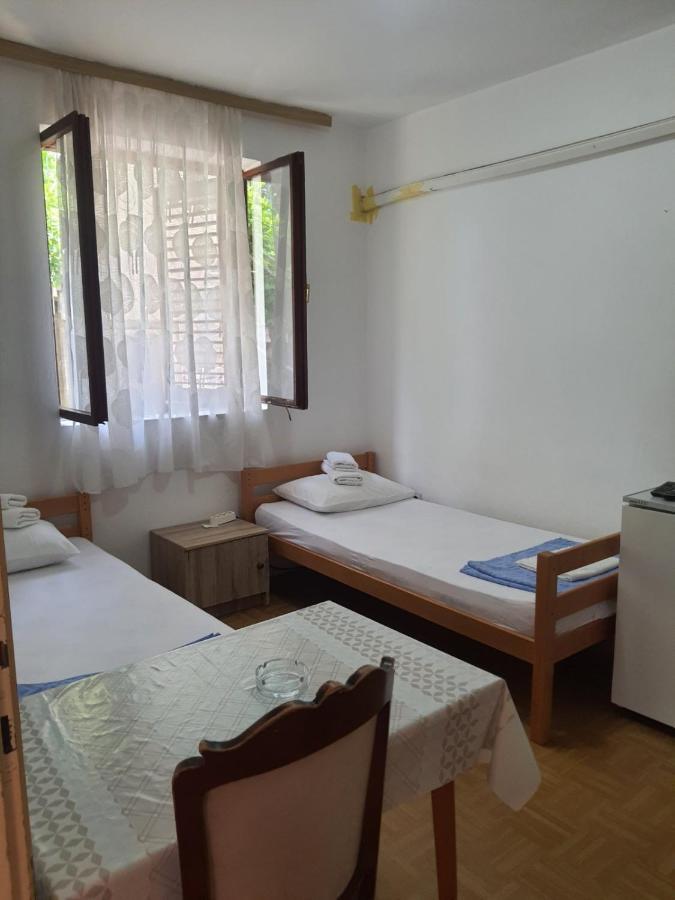 Apartments Andjus สเวติ สเตฟาน ภายนอก รูปภาพ